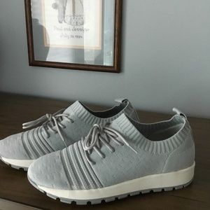 Bernie Mev New York Gray comfort sneakers